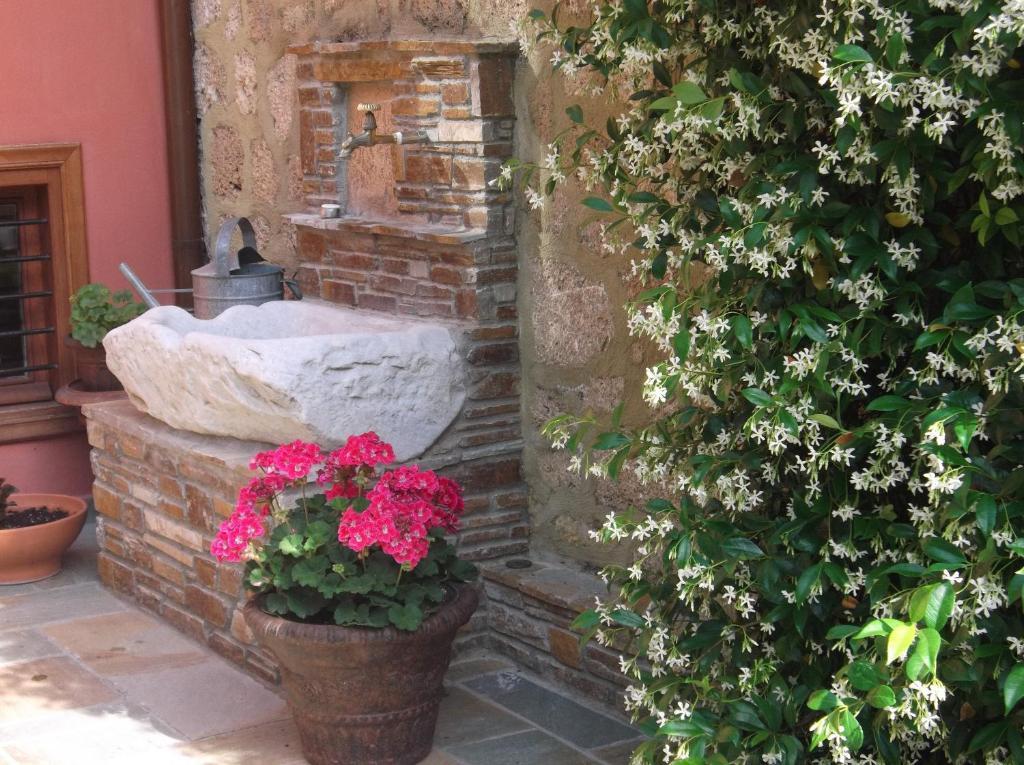 Boutique Hotel Kokkino Spiti 베리아 외부 사진